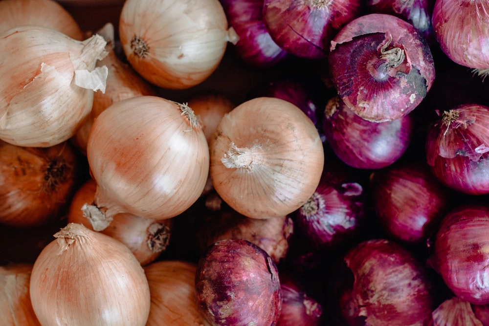 a bunch of onions